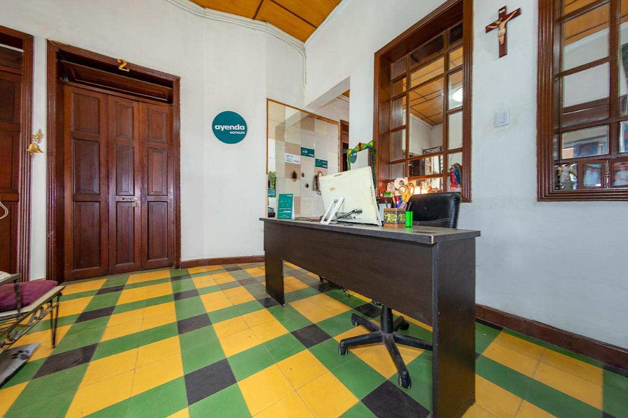 Ayenda Sarayu House Hotel Меделин Екстериор снимка